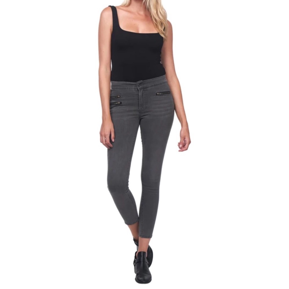 Etienne Marcel Grey Skinny Jeans with Zipper Details